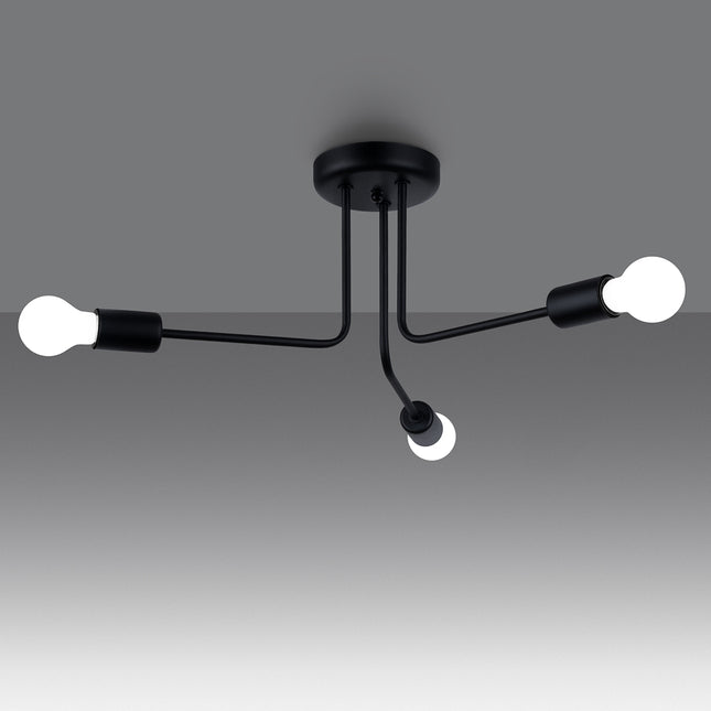 Lustre Lumea 3 bras noir allumé sur fond gris foncé
