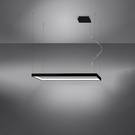 Lustre rectangulaire noir Rectangle Pure allumé, halo blanc neutre diffusé sur le pourtour