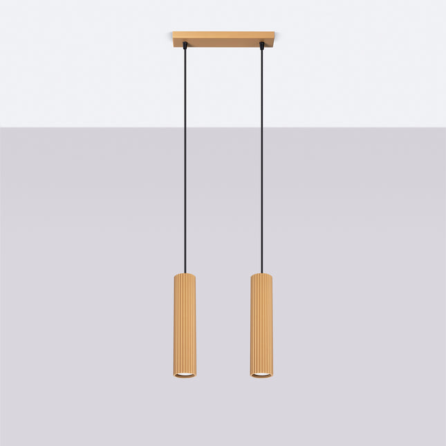 Suspension Oslo 2 or installée au plafond, mise en situation dans un intérieur