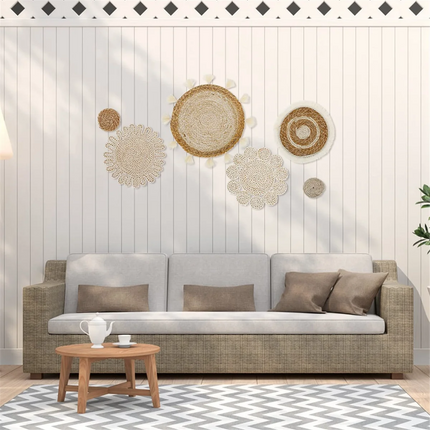 Paniers muraux en rotin aux tons naturels pour un mur bohème