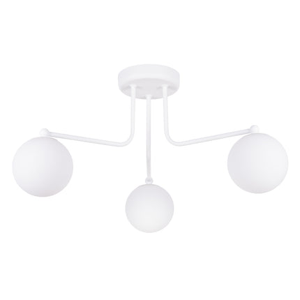 plafonnier 3 globes opale sur bras blanc, packshot sur fond blanc