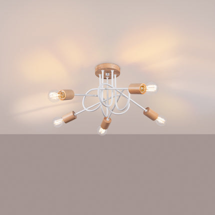 plafonnier 5 bras bouclés en bois et métal blanc, lumière allumée