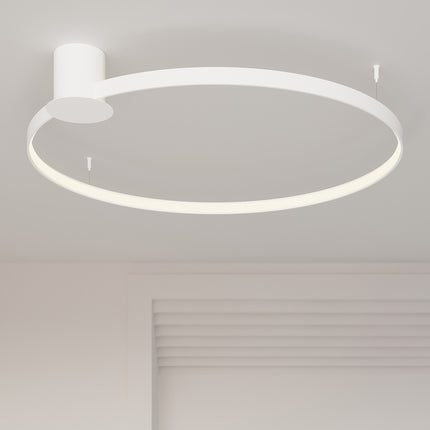 Anneau Solis 78 cm blanc fixé au plafond, halo LED continu vu de près