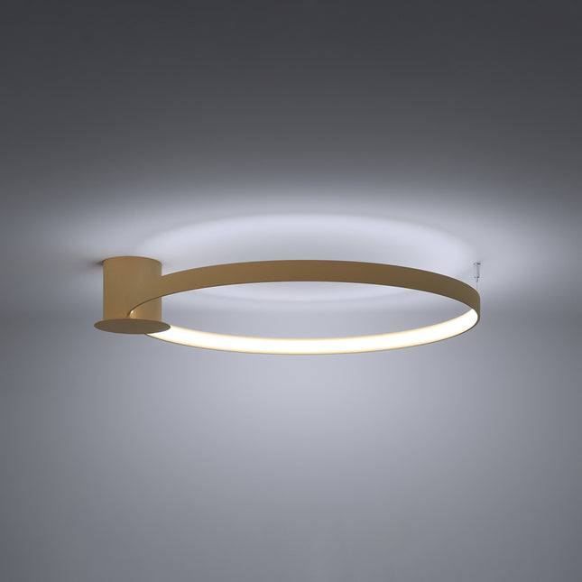 Plafonnier Anneau Solis 78 cm doré allumé, halo LED continu sous l'anneau