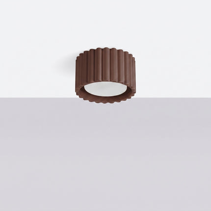 Plafonnier Aura 1 Aluminium Cannelé Brun Chocolat GX53, vue en situation