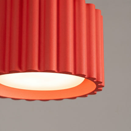 Plafonnier Aura 1 Aluminium Cannelé Rouge Vif GX53, vue de détail