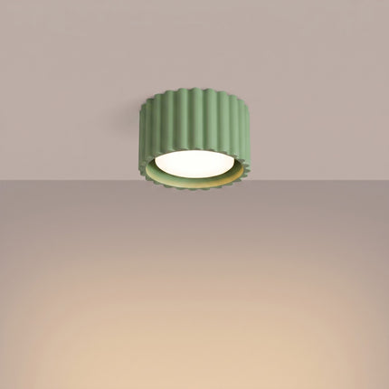 Plafonnier Aura 1 Aluminium Cannelé Vert Sauge GX53, lumière allumée