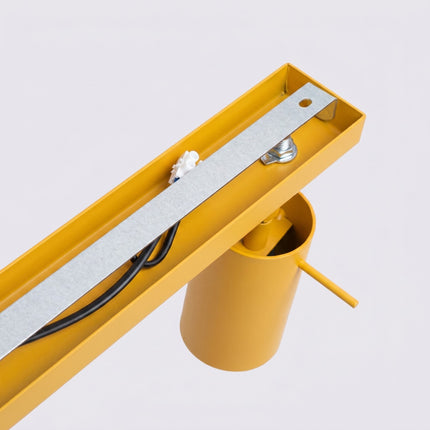 Plafonnier Barre 4 Spots Orientables Jaune Ambré, vue de détail
