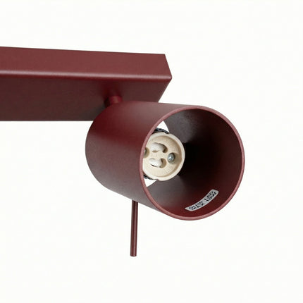 Plafonnier Barre 6 Spots Orientables Bordeaux, packshot de trois quarts
