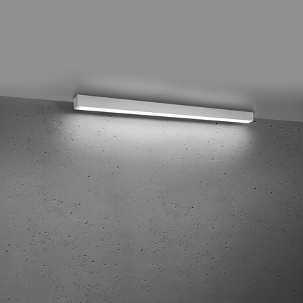Plafonnier barre moderne LED blanc 90 cm allumé, diffuseur opale lumineux homogène
