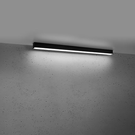 Plafonnier barre moderne LED noir 90 cm allumé, diffuseur opale lumineux homogène