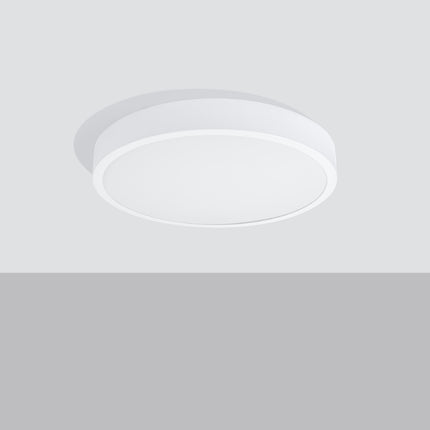 Vue en angle du plafonnier rond Cercle Moderne 50 cm blanc, finition aluminium mat