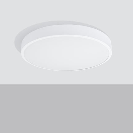 Vue en angle du plafonnier rond Cercle Moderne 60 cm blanc, finition aluminium mat