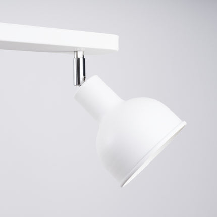 Détail des deux cloches orientables en acier blanc du plafonnier Elba