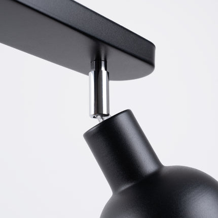 Plafonnier Elba noir deux spots vu de profil, cloches inclinées