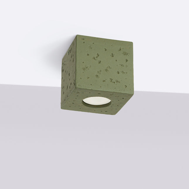 Plafonnier Cube en Béton Vert Olive, vue en situation