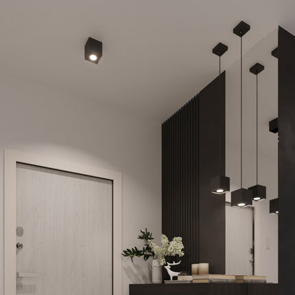 Plafonnier cube LED noir vu de profil