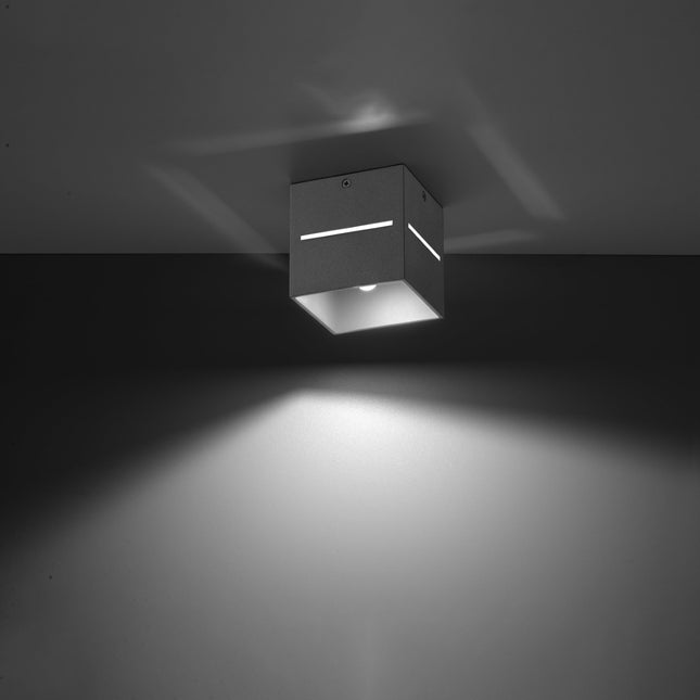 Plafonnier Cube Ouvert Gris dans une salle à manger
