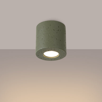 Plafonnier Cylindrique en Béton Vert Olive, lumière allumée