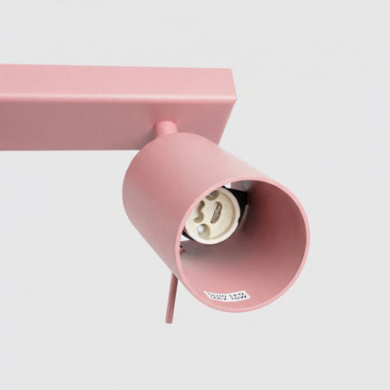 Plafonnier Directionnel 2 Spots LED Rose Poudré, packshot de trois quarts