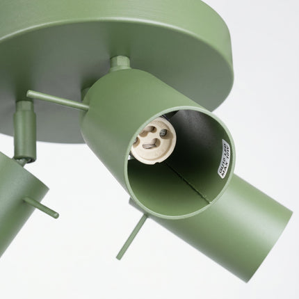 Plafonnier Directionnelle 3 Spots LED Acier Vert Sauge Orientable, packshot de trois quarts