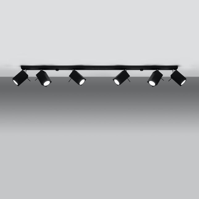 Plafonnier directionnelle carré 6 barre noir installé dans une pièce lumineuse