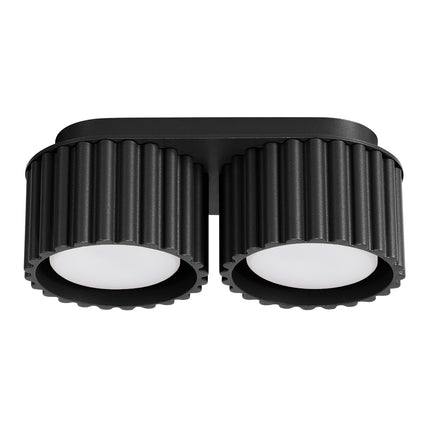 Plafonnier double Aura en aluminium noir mat rainuré, vue de face sur ses deux spots ronds