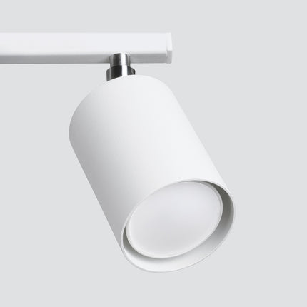 Detail van de bevestiging en de GU10-voet van de witte stalen plafondlamp Focus Moderne 3.