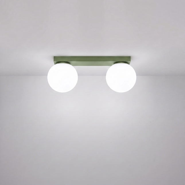 Plafonnier Globe Solis 2 globes vert olive allumé, halo doux du verre opalin