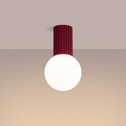 Plafonnier Halo bordeaux IP44, cylindre nervuré en aluminium et globe en verre opalin, vue 3