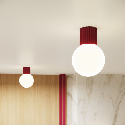 Plafonnier Halo bordeaux IP44, cylindre nervuré en aluminium et globe en verre opalin, vue 11