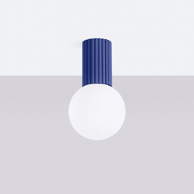 Plafonnier Halo outremer IP44, cylindre nervuré en aluminium et globe en verre opalin, vue 2