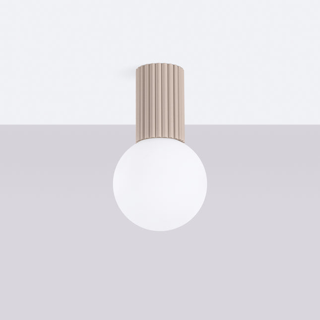 Plafonnier Halo taupe IP44, cylindre nervuré en aluminium et globe en verre opalin, vue 2