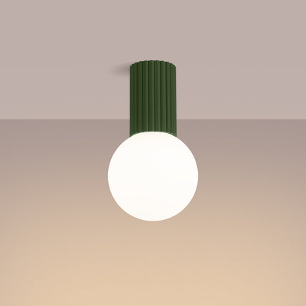 Plafonnier Halo vert olive IP44, cylindre nervuré en aluminium et globe en verre opalin, vue 3