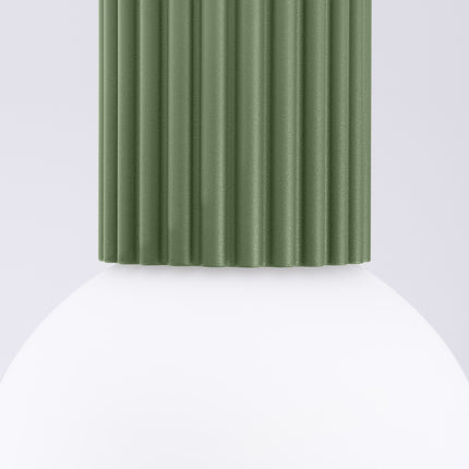 Plafonnier Halo vert olive IP44, cylindre nervuré en aluminium et globe en verre opalin, vue 5