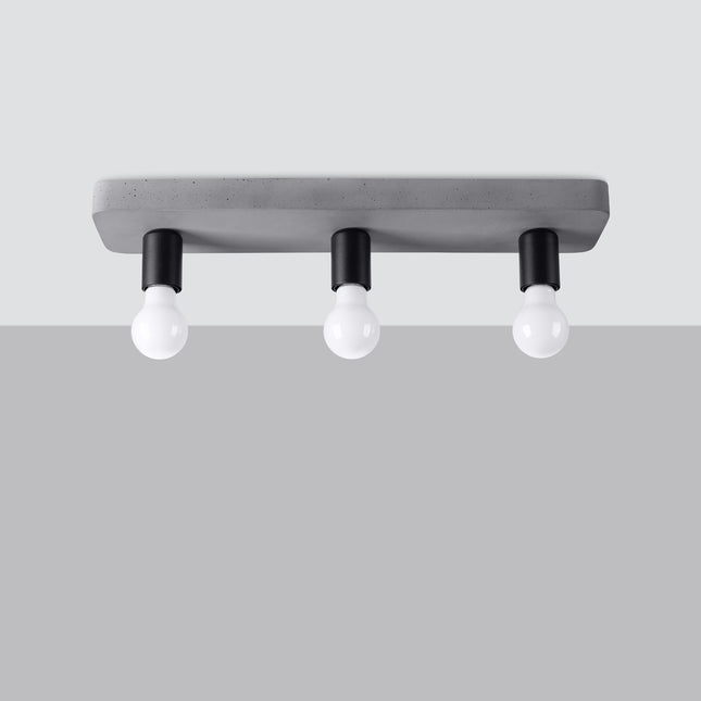 Plafonnier Modulo Industriel en béton gris 3 têtes, douille noire E27, packshot studio sur fond clair