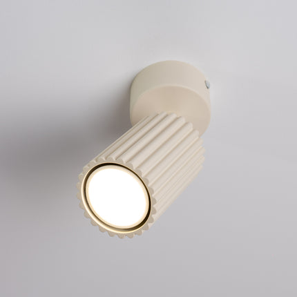 Plafonnier Oslo 1 Spot Orientable en Aluminium Cannelé Beige, vue de détail