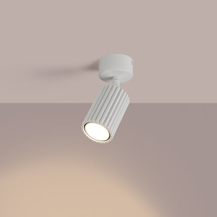 Plafonnier Oslo 1 Spot Orientable en Aluminium Cannelé Blanche, lumière allumée