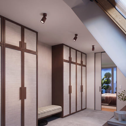 Plafonnier Oslo 1 spot orientable brun chocolat au-dessus d'un plan de travail