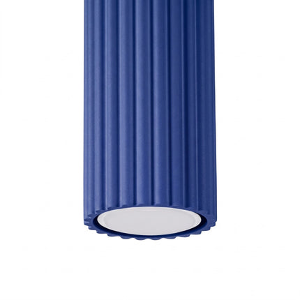 Plafonnier Oslo 10 Bleu Outremer en Aluminium Nervuré, packshot de trois quarts