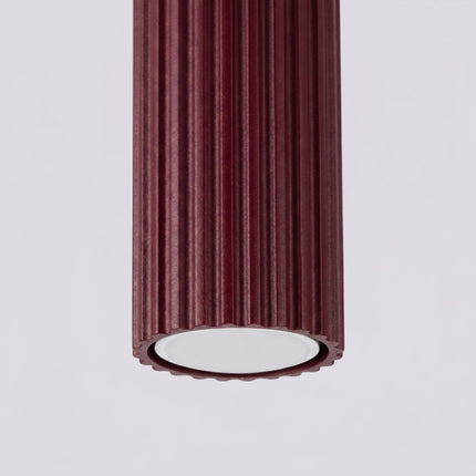 Plafonnier Oslo 10 Bordeaux en Aluminium Nervuré, packshot de trois quarts