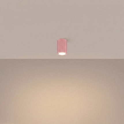 Plafonnier Oslo 10 Rose Poudré en Aluminium Nervuré, lumière allumée