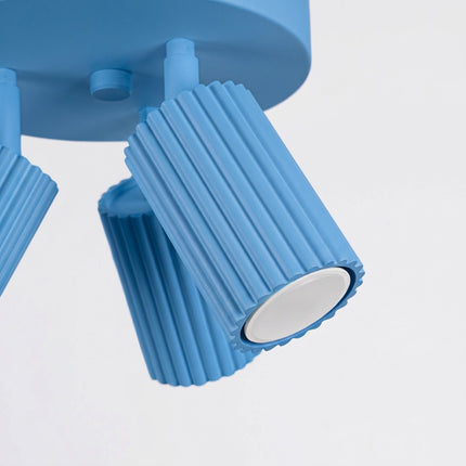 Plafonnier Oslo 3 spots orientables bleu azur, packshot de trois quarts