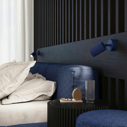 Plafonnier Oslo 3 Spots Orientables Aluminium Bleu Outremer, mise en situation 3