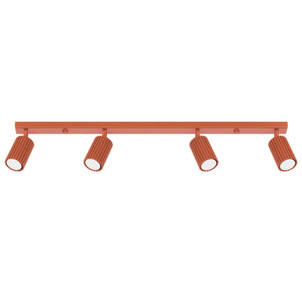 Plafonnier Oslo 4 lumières rouge ocre, barre en aluminium avec quatre spots orientables, design japandi épuré.