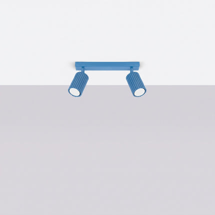Plafonnier Oslo barre 2 spots orientables 30 cm bleu ciel, vue en situation sur fond clair