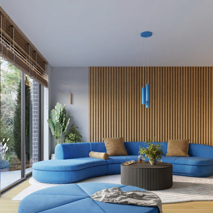 Plafonnier Oslo barre 3 spots orientables 45 cm bleu ciel dans une pièce à vivre