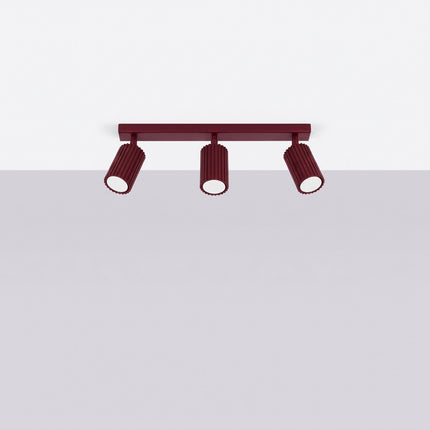 Plafonnier Oslo barre 3 spots orientables 45 cm bordeaux, vue en situation sur fond clair