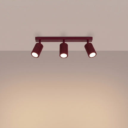 Plafonnier Oslo barre 3 spots orientables 45 cm bordeaux, lumière allumée