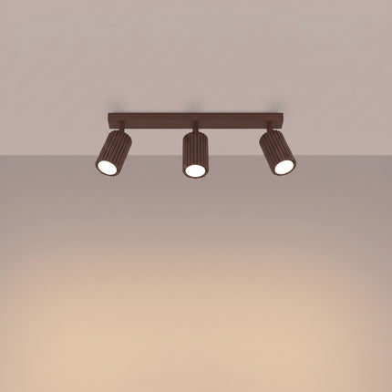 Plafonnier Oslo barre 3 spots orientables 45 cm brun chocolat, lumière allumée